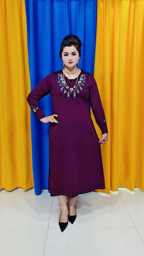 2025款秋冬گارىس تۇقۇلما大码连衣裙