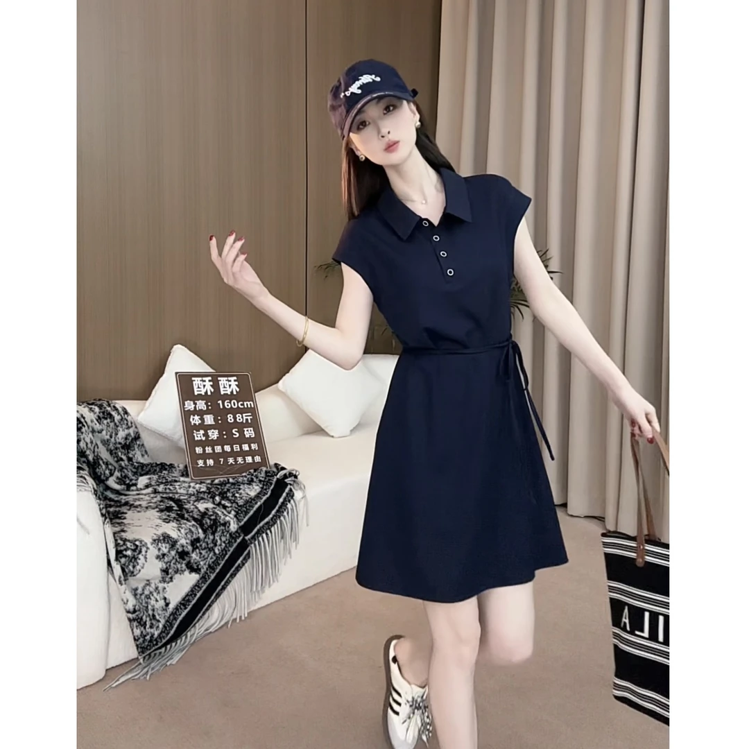 夏季2025新款收腰显瘦藏青色polo领连衣裙送腰带短袖气质小个子