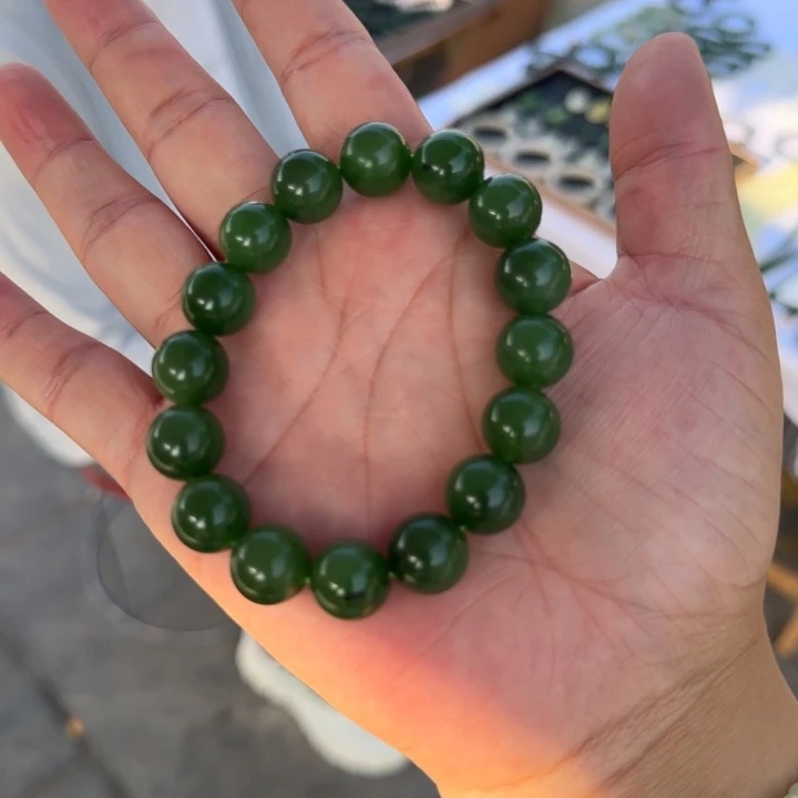 和田玉未镶嵌颈饰卡12俄碧碧玉