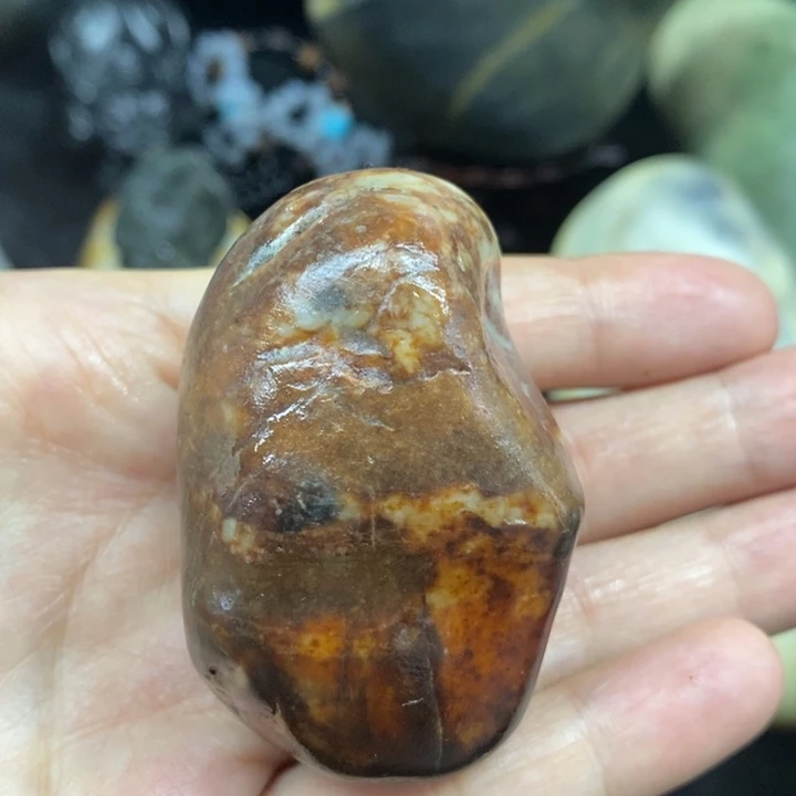 未镶嵌和田玉（糖玉）挂件