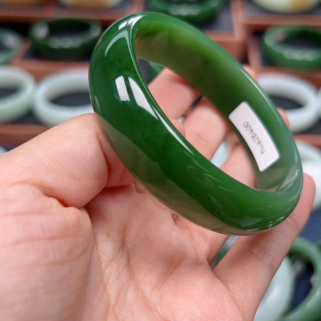 未镶嵌手镯和田玉（碧玉）6061
