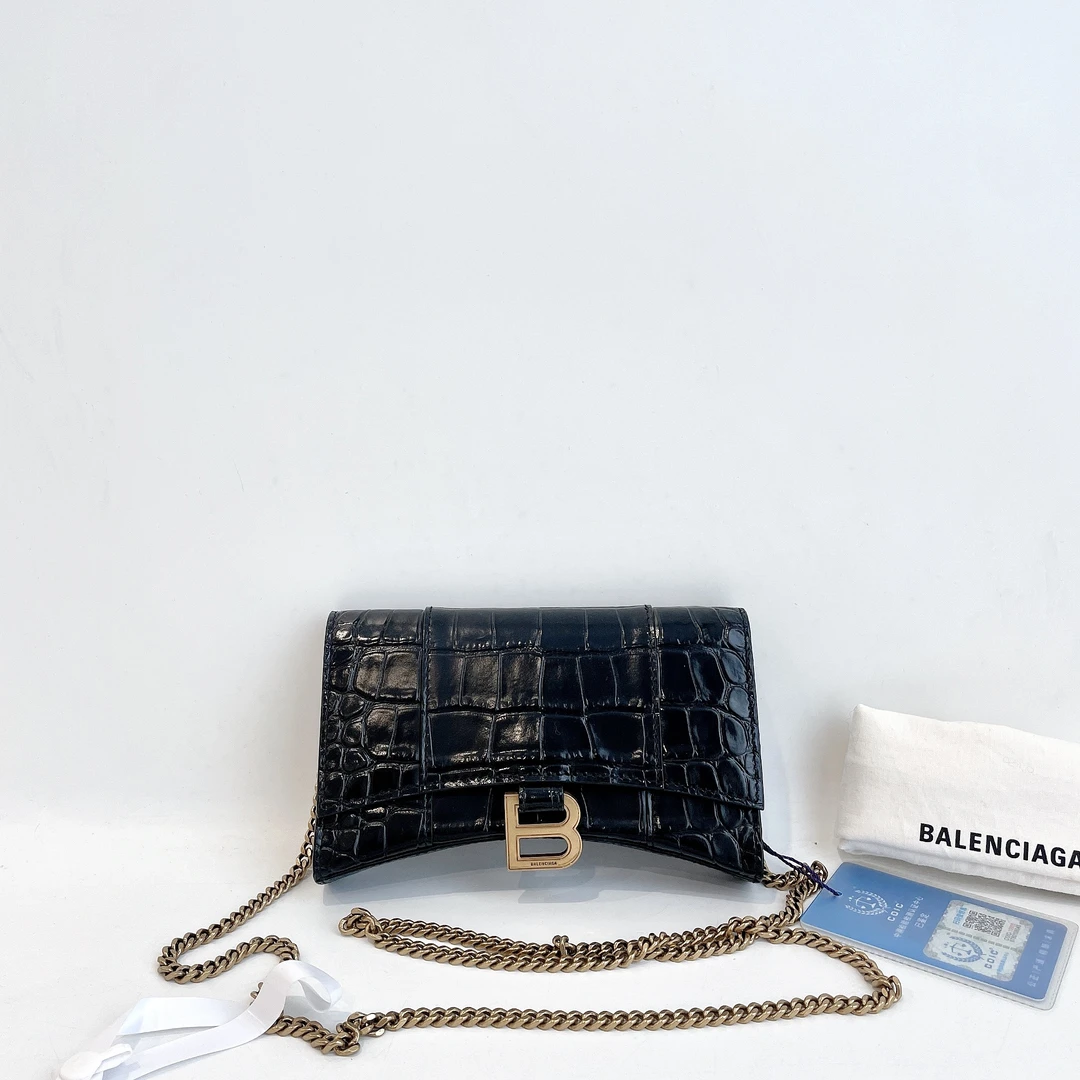 99新 Balenciaga/巴黎世家 黑金压纹沙漏链条钱包单肩包