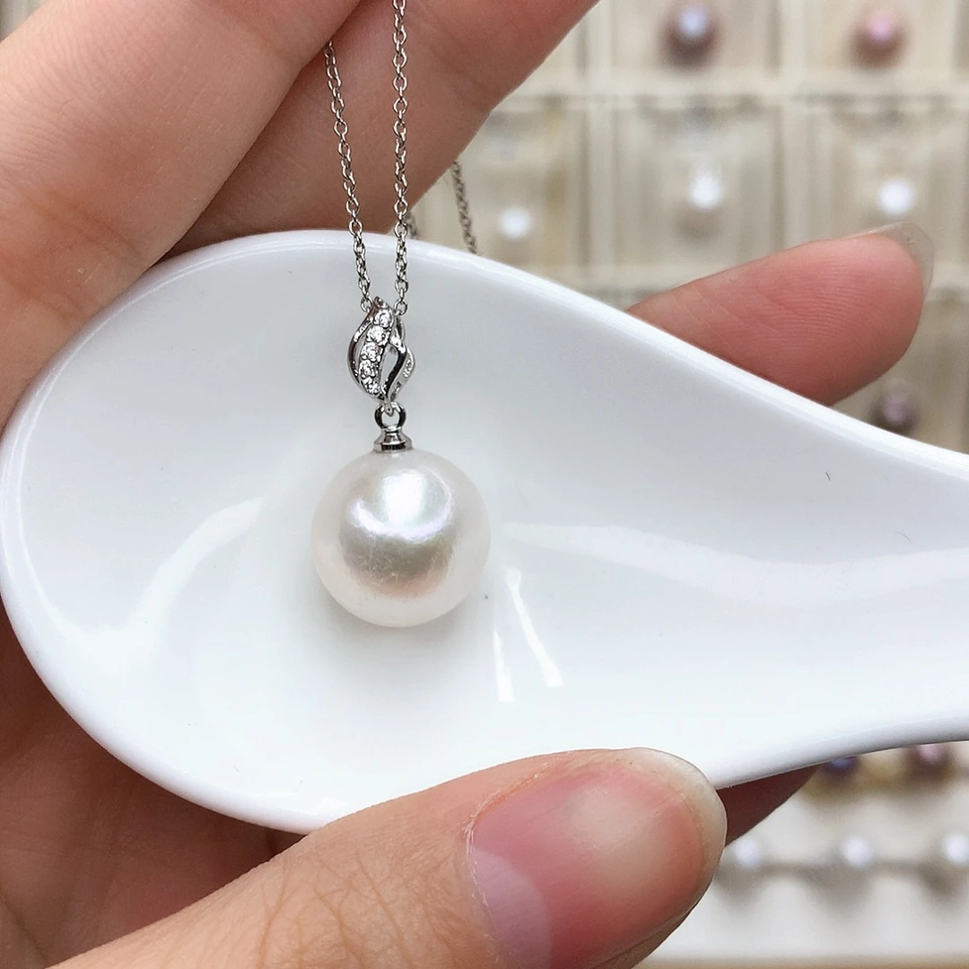 淡水珍珠颈饰合金