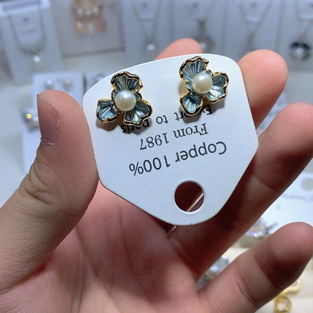 淡水珍珠银S925镶嵌耳饰