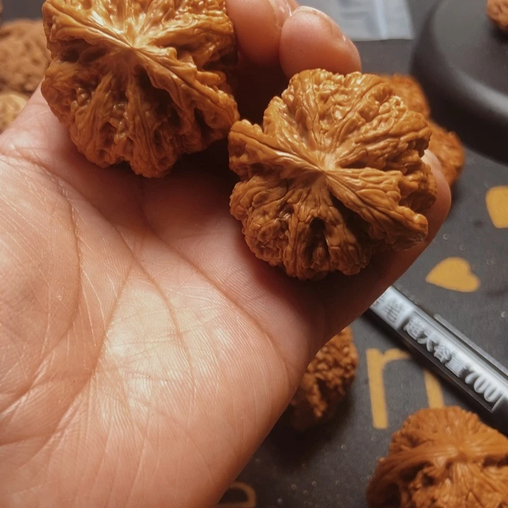 文玩核桃吊坠文玩76