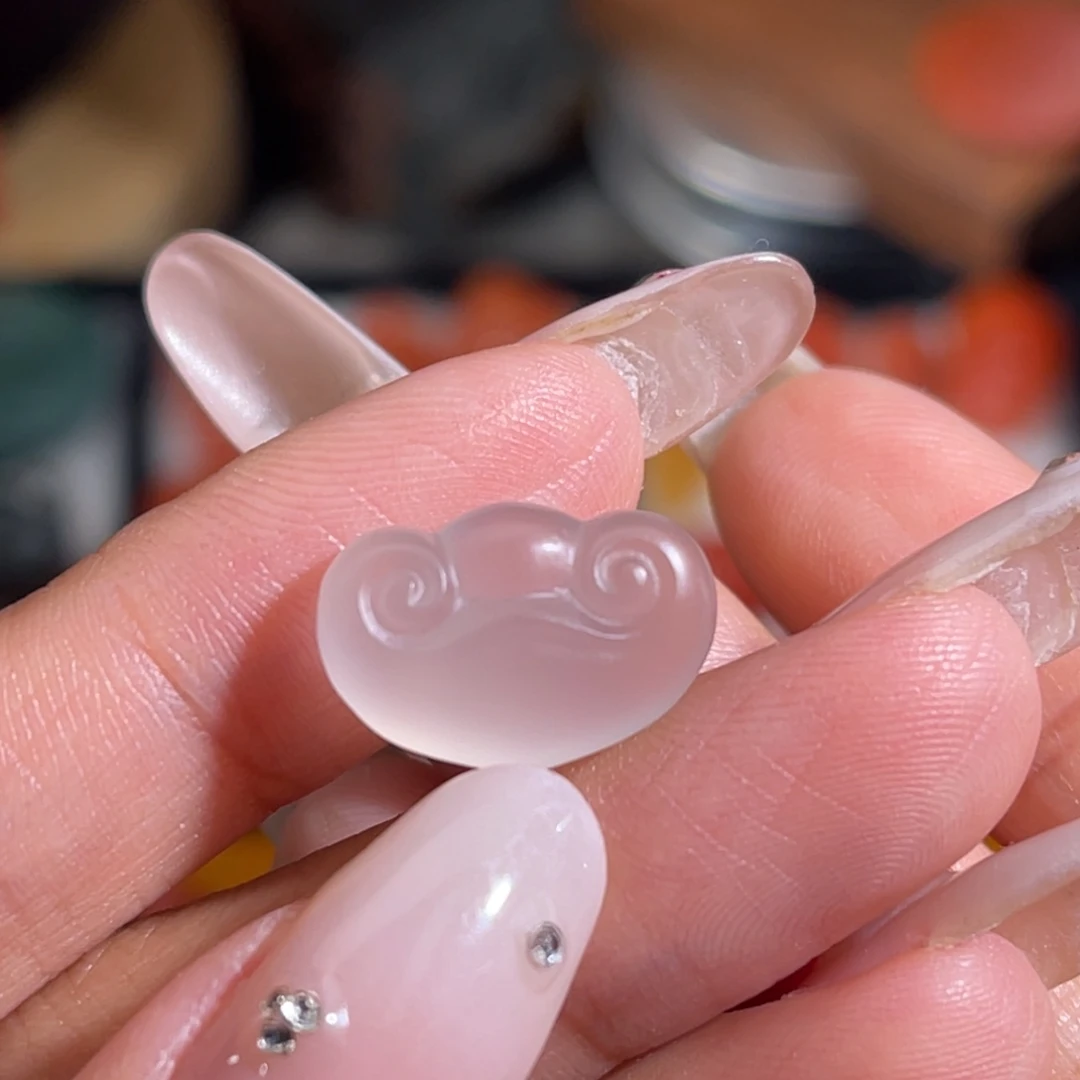 玛瑙/玉髓未镶嵌如意锁 10.7x15.7mm 不换退