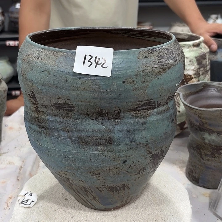 摆件高26，口18，无孔