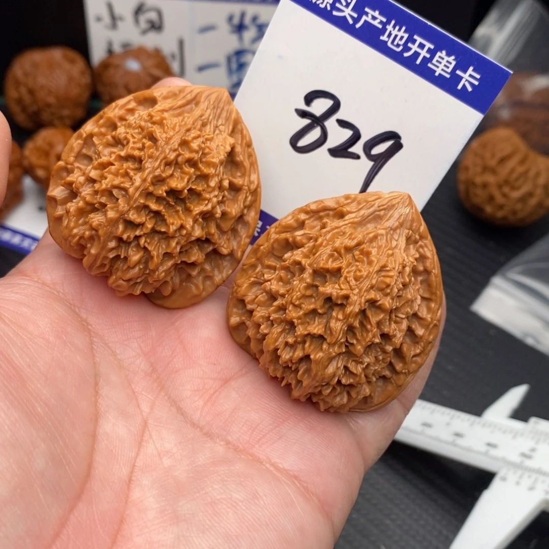 把件桃核满天星41momo