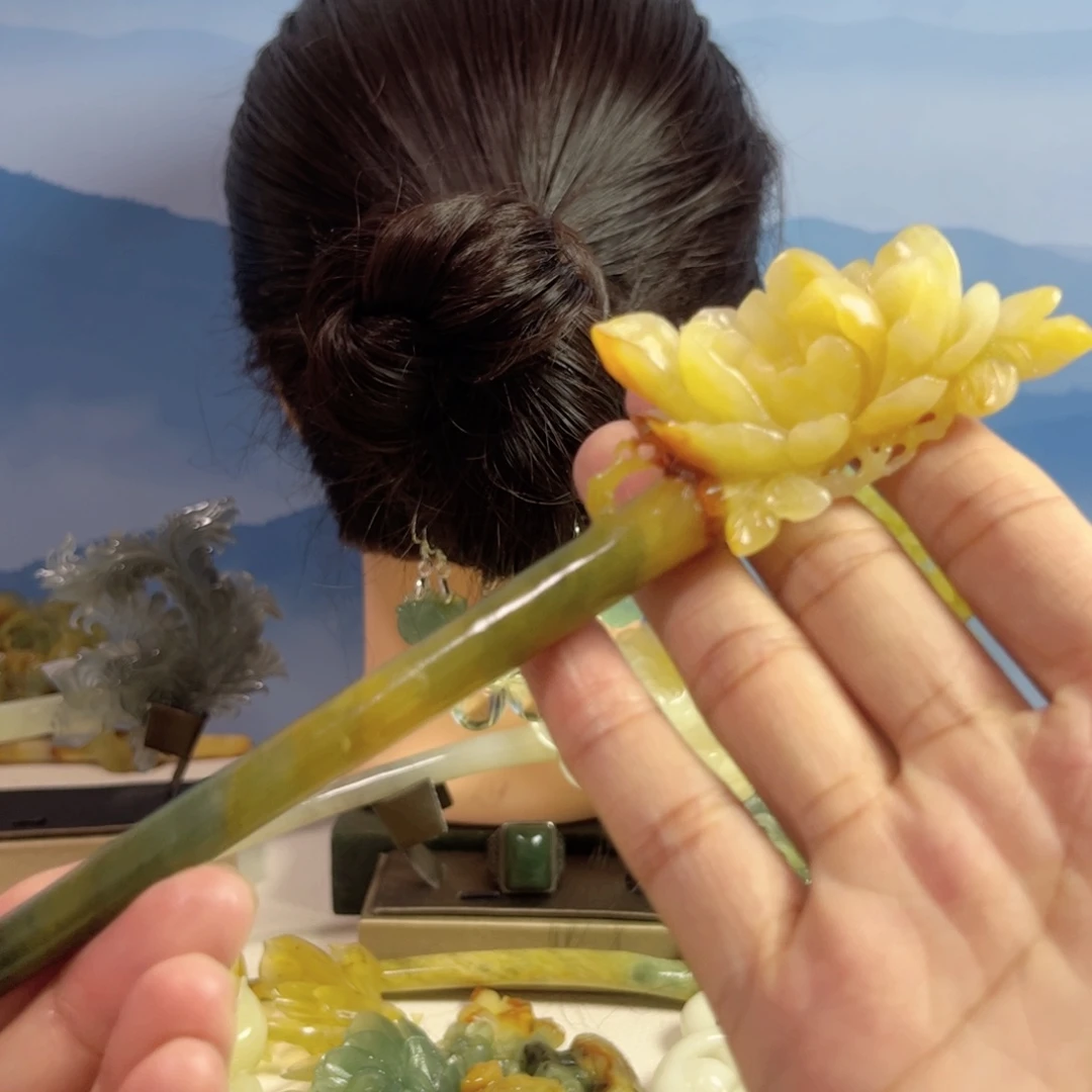 温***暖合金蛇纹石玉发饰