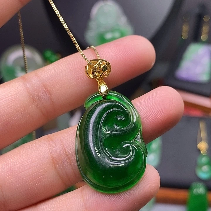 吊坠(赠链)未镶嵌翡翠