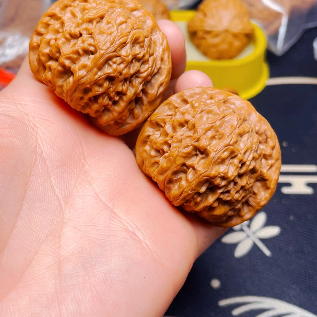 吊坠文玩核桃金麒麟