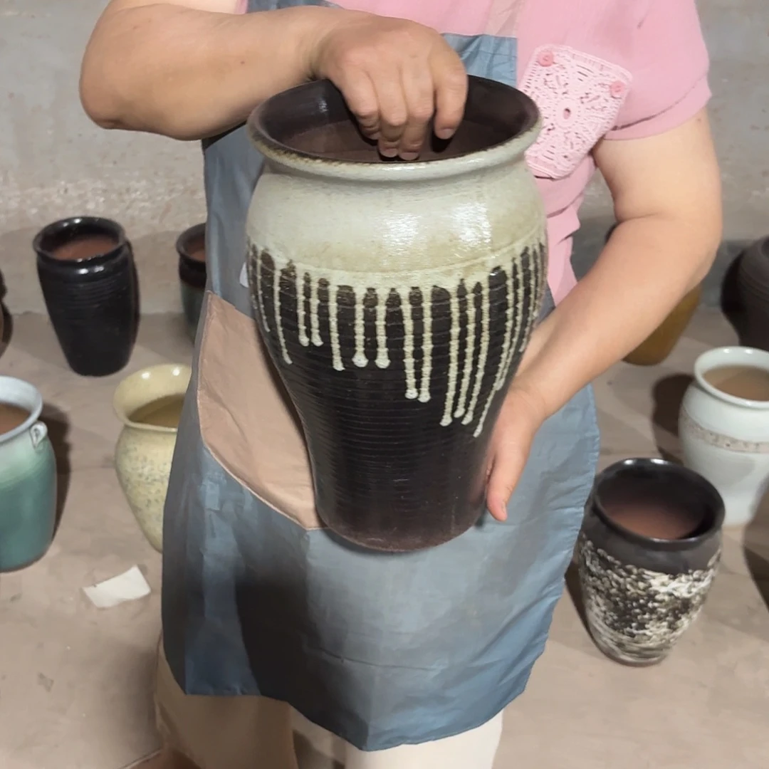 紫砂花盆口20高32一个