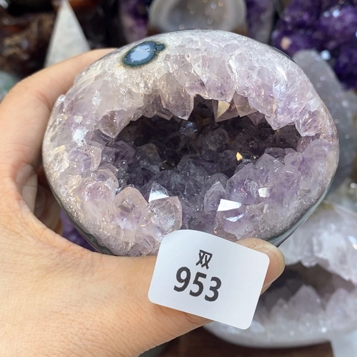 水晶大型摆件（非配饰）未镶嵌