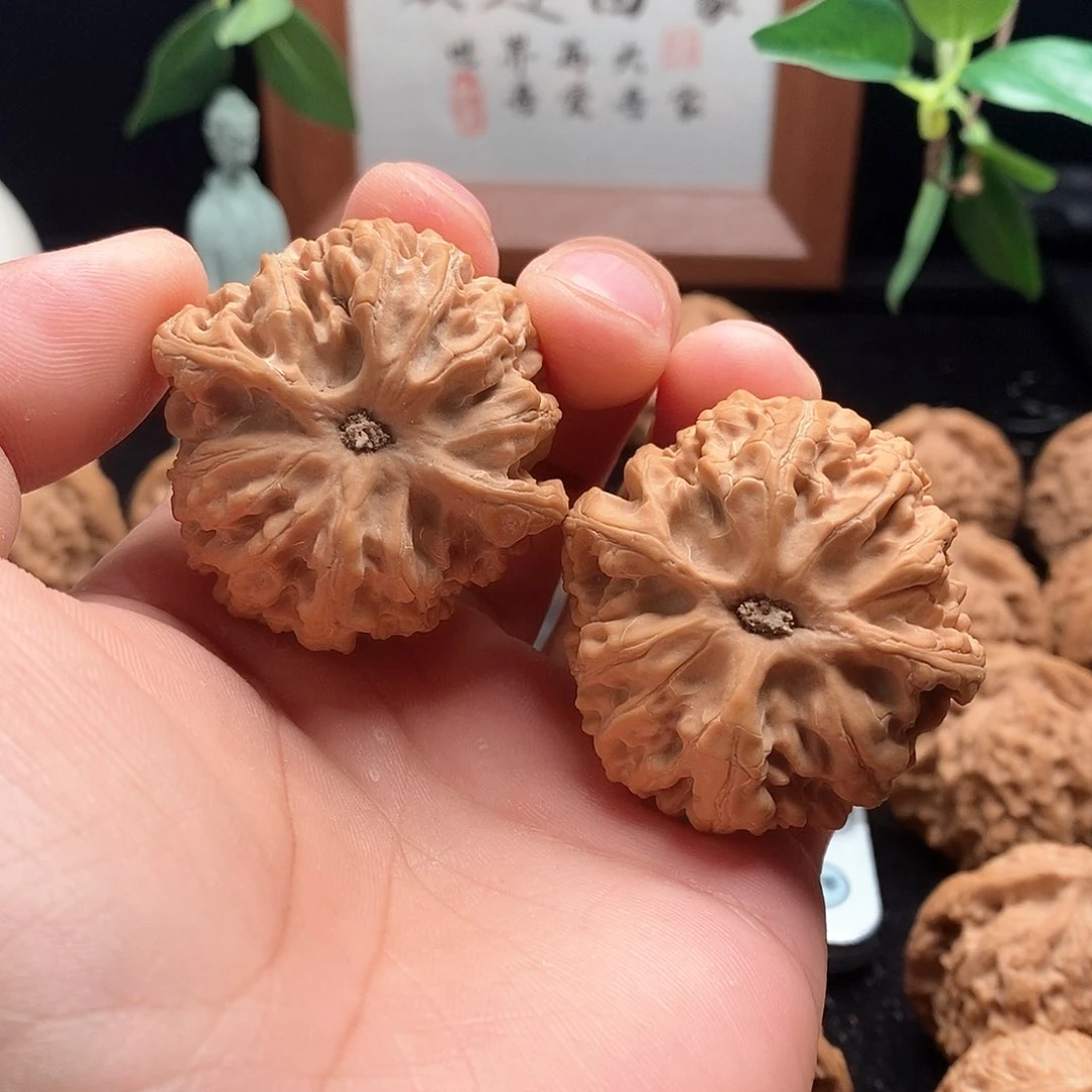 文玩核桃吊坠苹果园43+