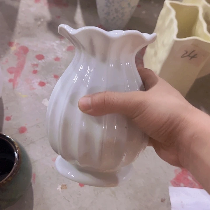 五****瑕疵18厘米一个荷叶白