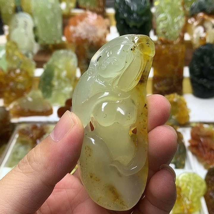 蛇纹石玉未镶嵌珠宝半成品