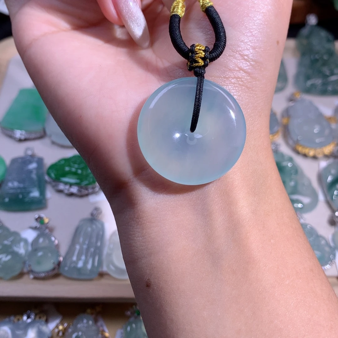 翡翠吊坠(不含链)未镶嵌29.3-6.2