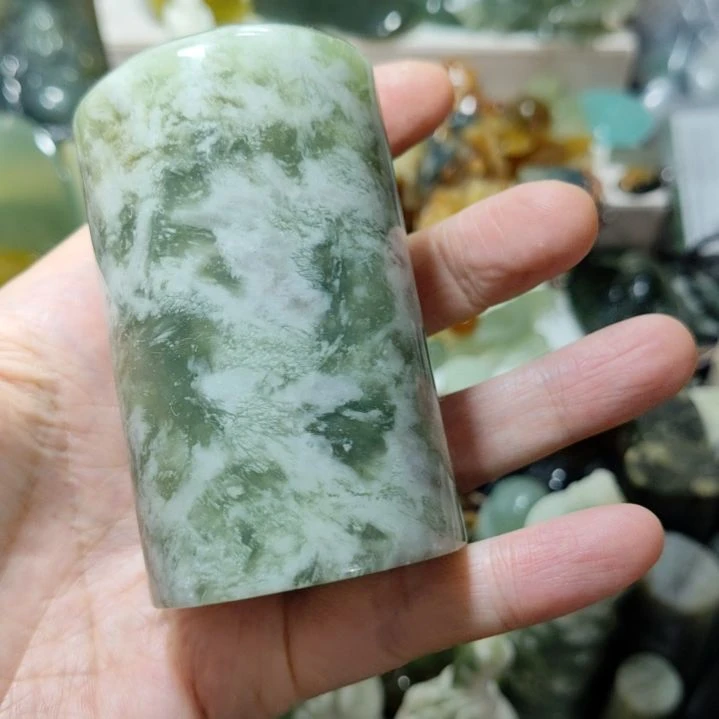 岫玉未镶嵌手把件丹**阳