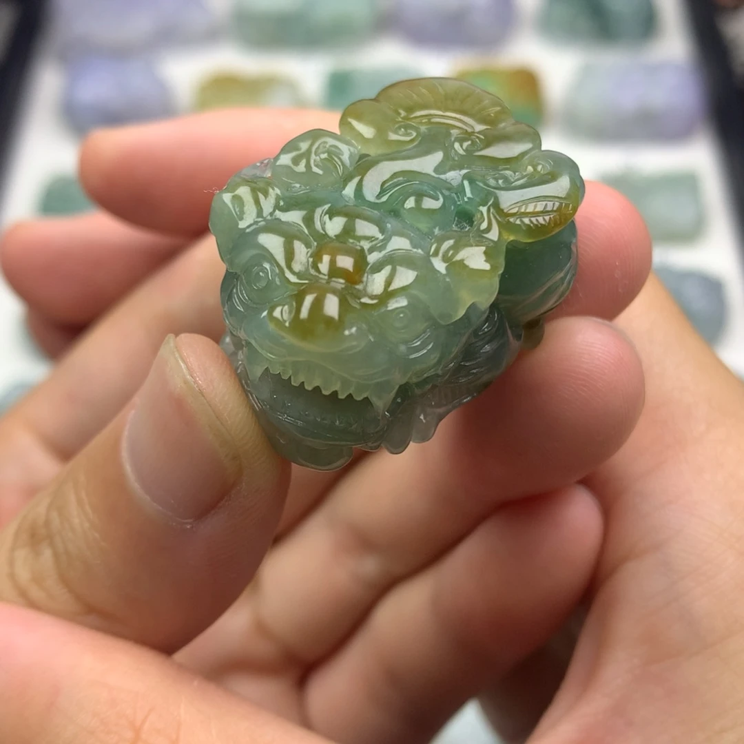 翡翠未镶嵌吊坠(不含链)天然缅甸翡翠貔貅吊坠
