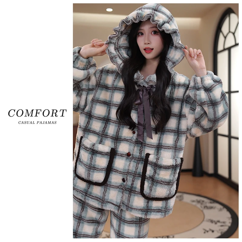 2025冬季新款保暖套装珊瑚绒睡衣女木耳边高级感小个子居家服套装