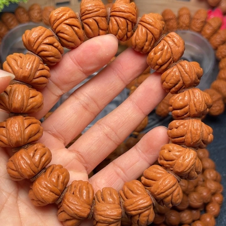 桃核手串龙纹桃核52