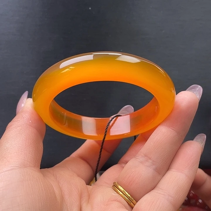 玛瑙/玉髓未镶嵌手镯55