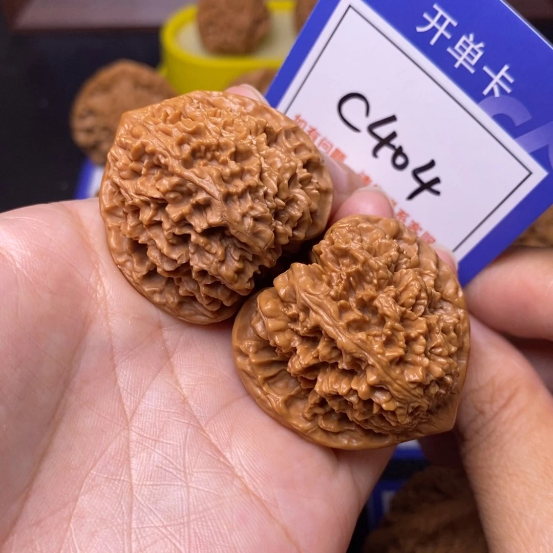 文玩核桃把件37满天星c404