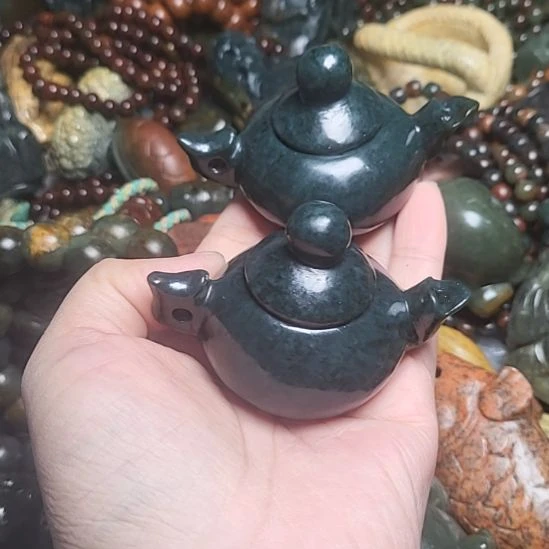 岫岩河磨玉（透闪石质玉）未镶嵌挂件