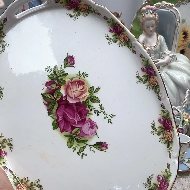 杯碟陶瓷摆件陶瓷