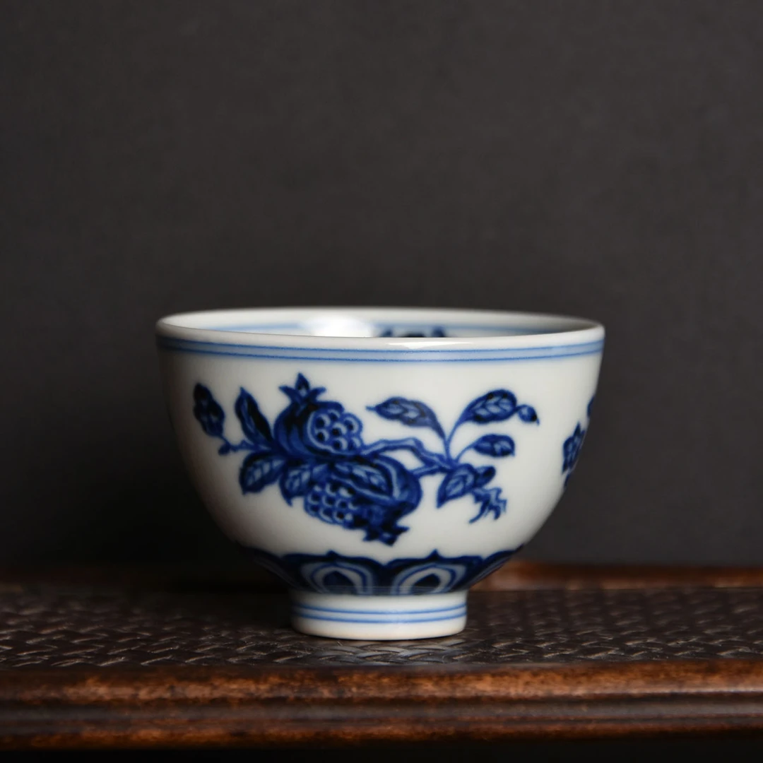 MP景德镇陶瓷柴窑茶器仿明官窑青花三多纹鸡心杯一口杯客杯