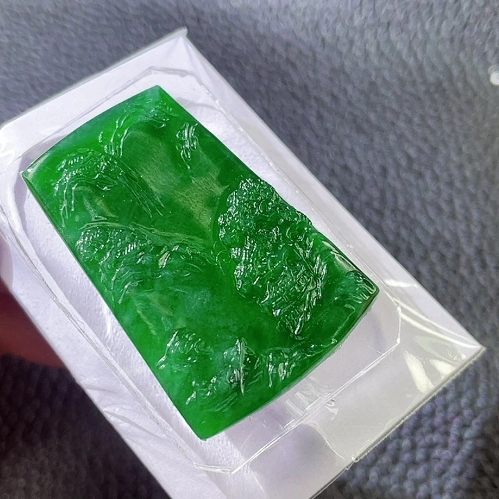 定制翡翠未镶嵌翡翠