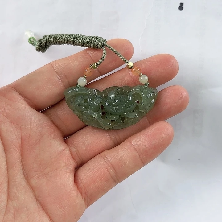 吊坠(不含链)未镶嵌和田玉?**?