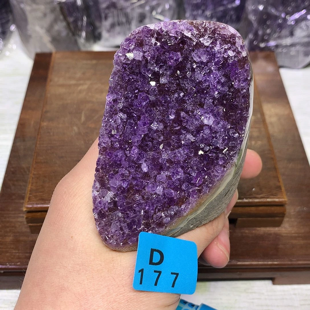 紫晶大型摆件（非配饰）未镶嵌