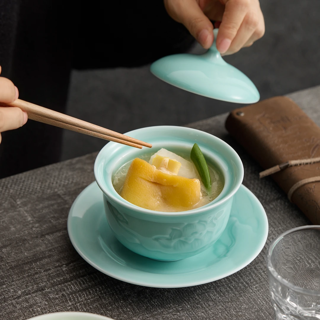 德化青瓷餐具2025年新款高级感特别好看的家用的陶瓷燕窝炖盅汤盅