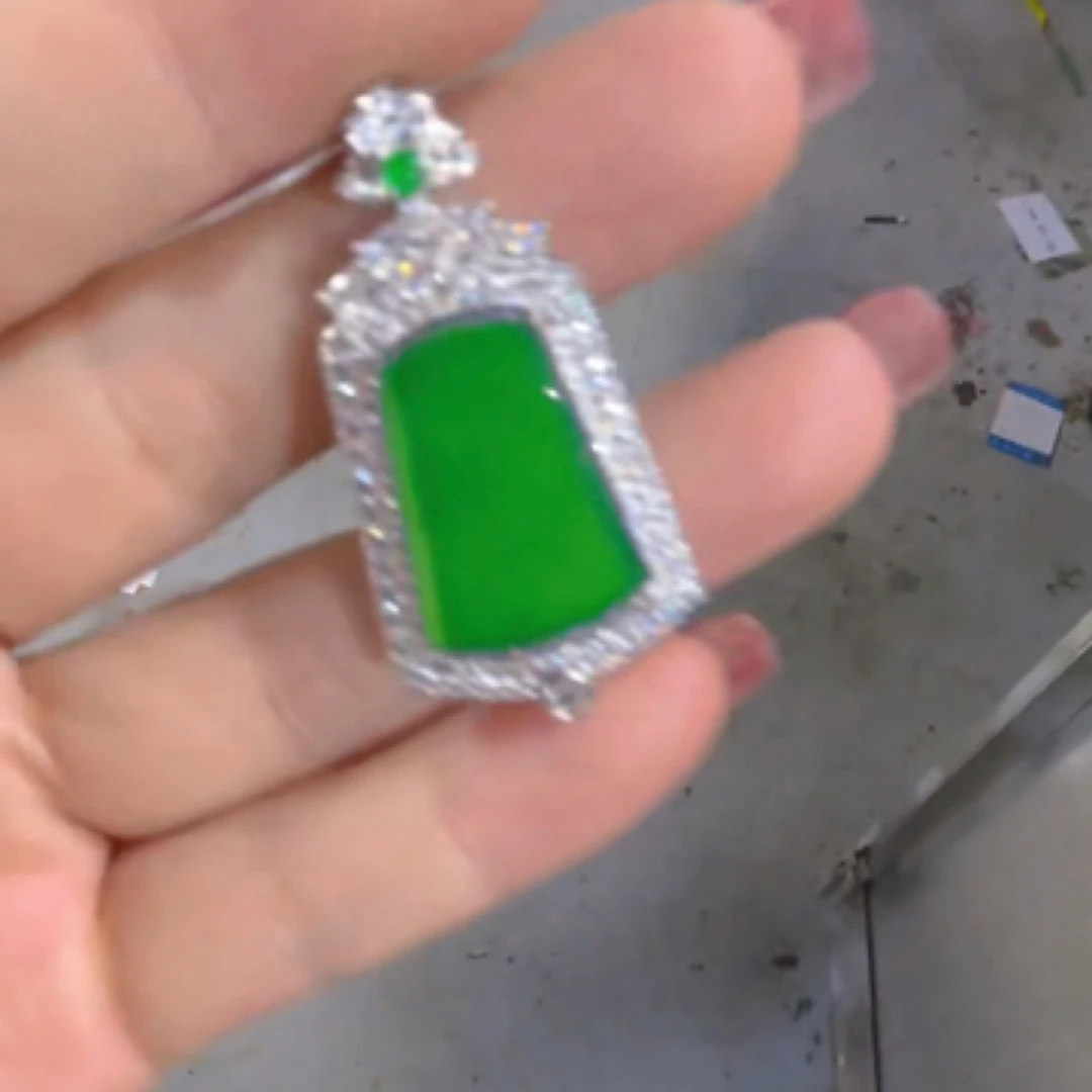 天然A货翡翠（多样性发货拍一件发件）