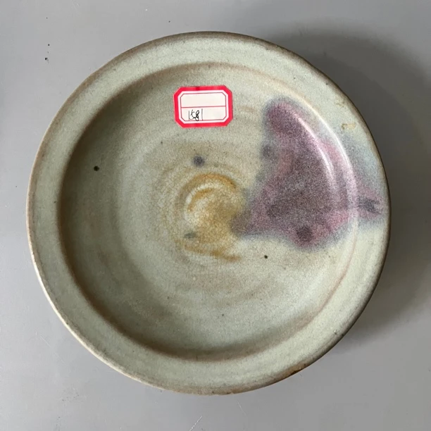 1581 明以前 天青釉挂紫斑笔舔