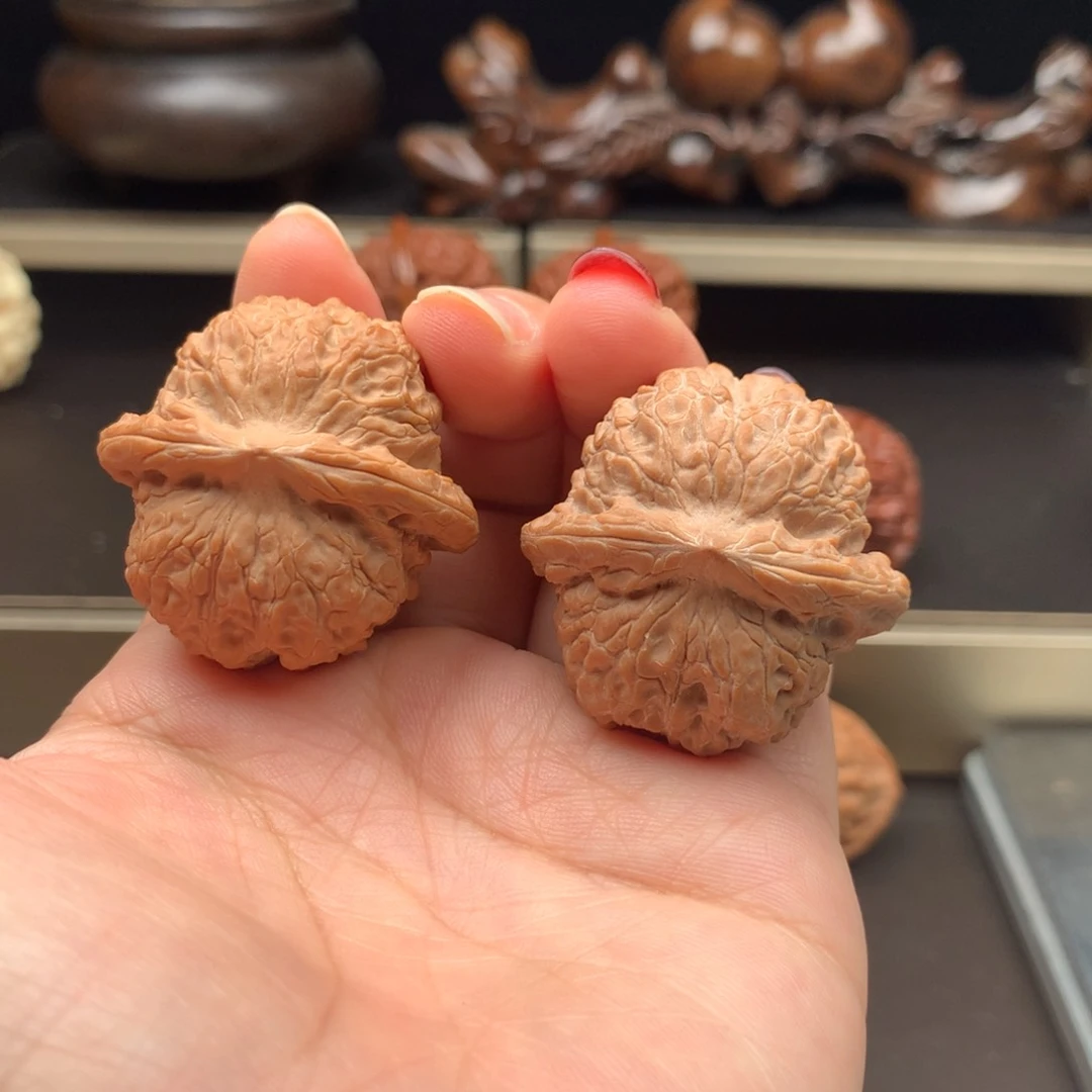 吊坠文玩核桃血麒麟