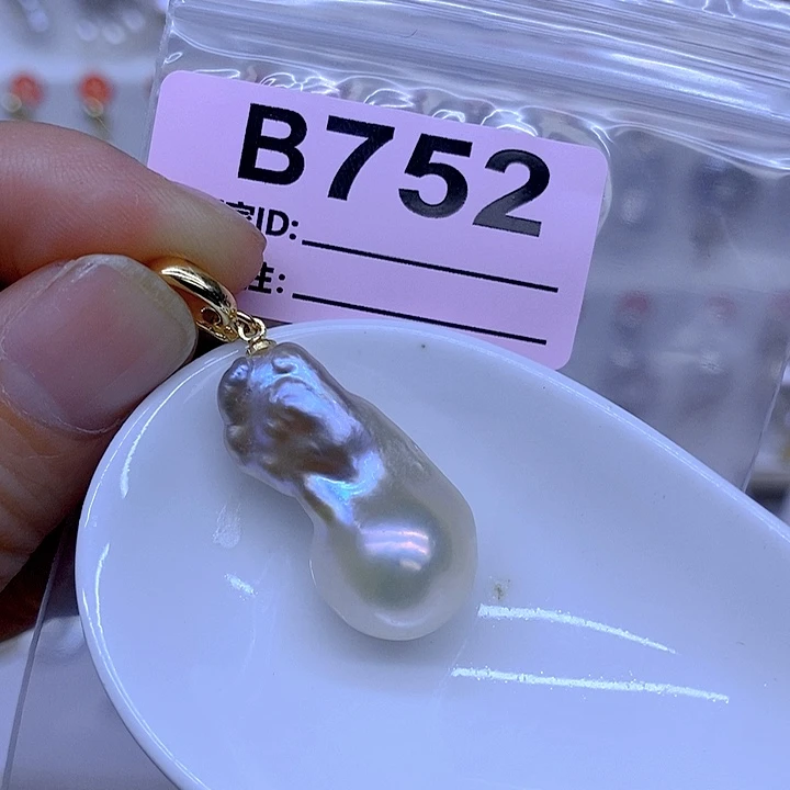 未镶嵌淡水珍珠颈饰