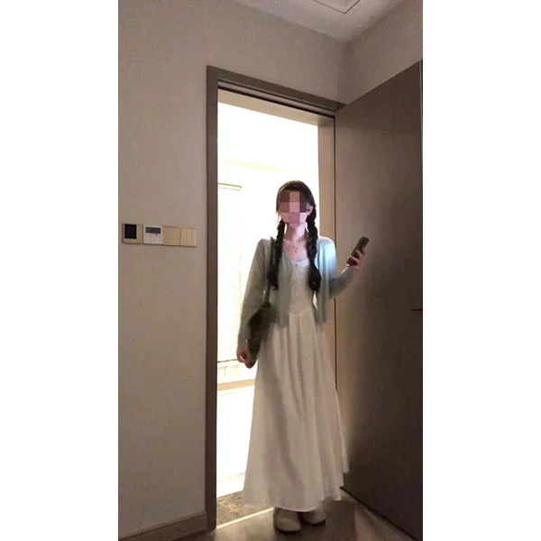 早秋森系甜美温柔风蕾丝白色吊带连衣裙搭配针织防晒开衫两件套装