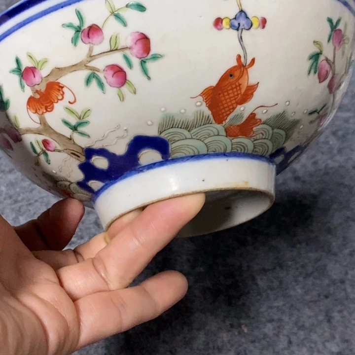 劲***哥粉彩碗一个，粉彩大碗