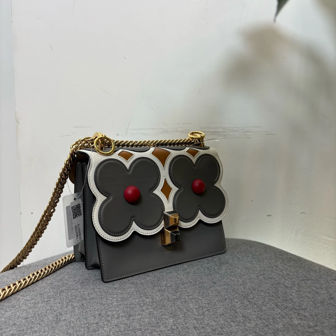 95新 FENDI/芬迪  /KIKI/单肩包/18958318