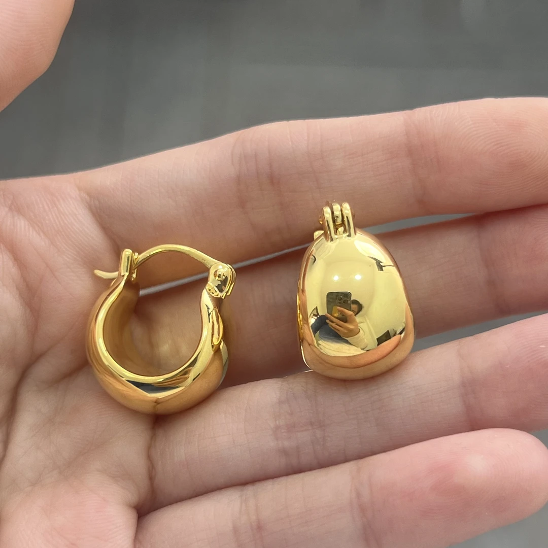 亮面大水滴耳钉足金999