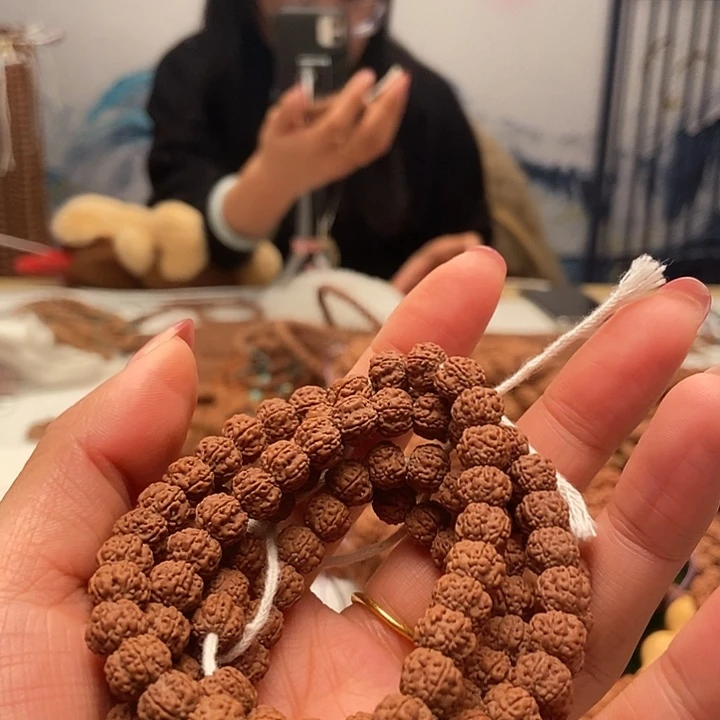 牛***人吊坠金刚菩提纯血花王108卡8➕