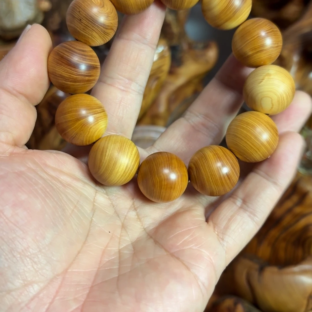 柏木（崖柏）李****爷太行崖柏2.0鸡油黄