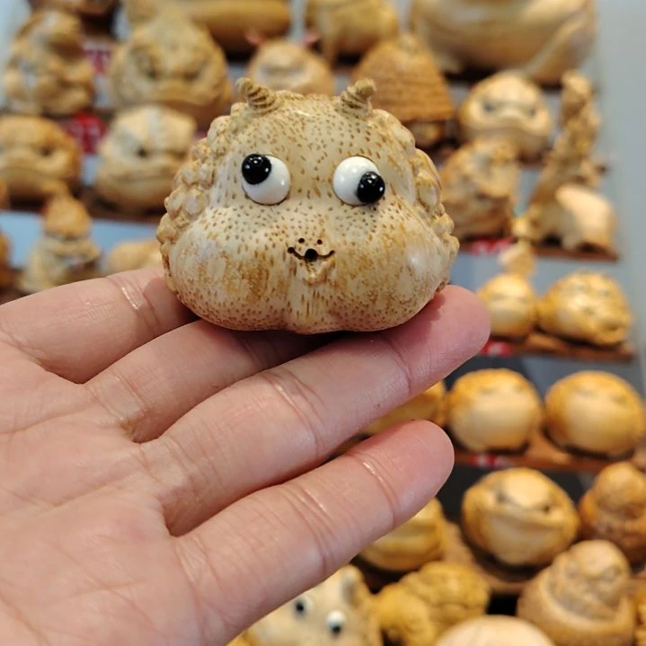 阁***户竹竹根雕三足金蟾