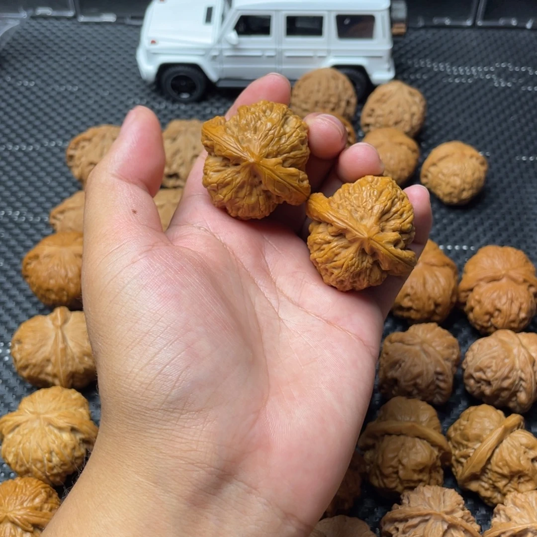 文玩核桃把件金公子41➕打底满肉微修