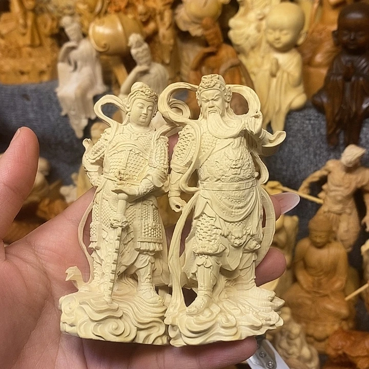 黄杨木黄杨木瑕疵关公微驼