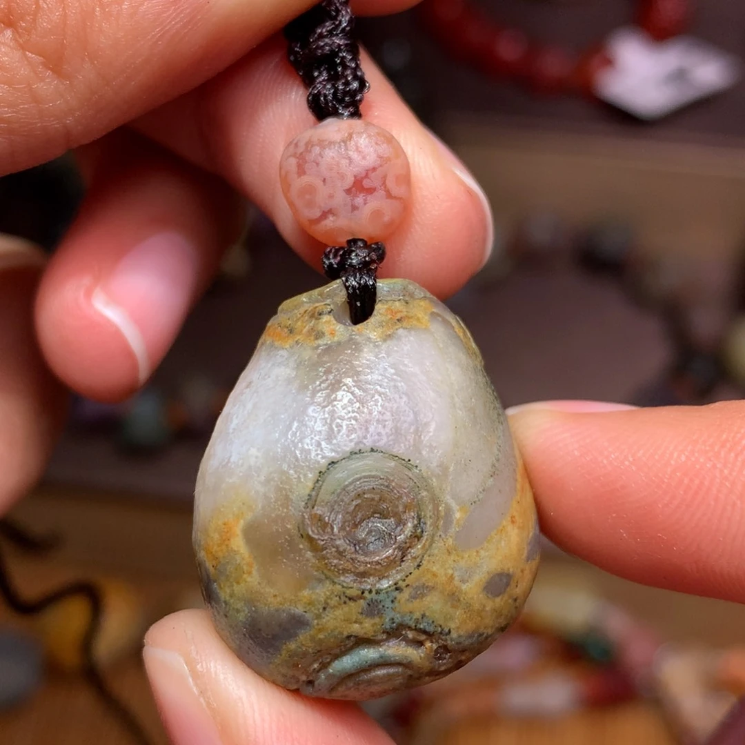 未镶嵌玛瑙/玉髓珠宝半成品