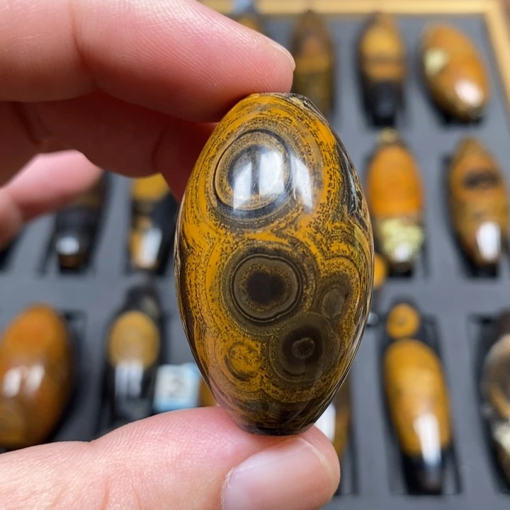 未镶嵌颈饰玛瑙/玉髓