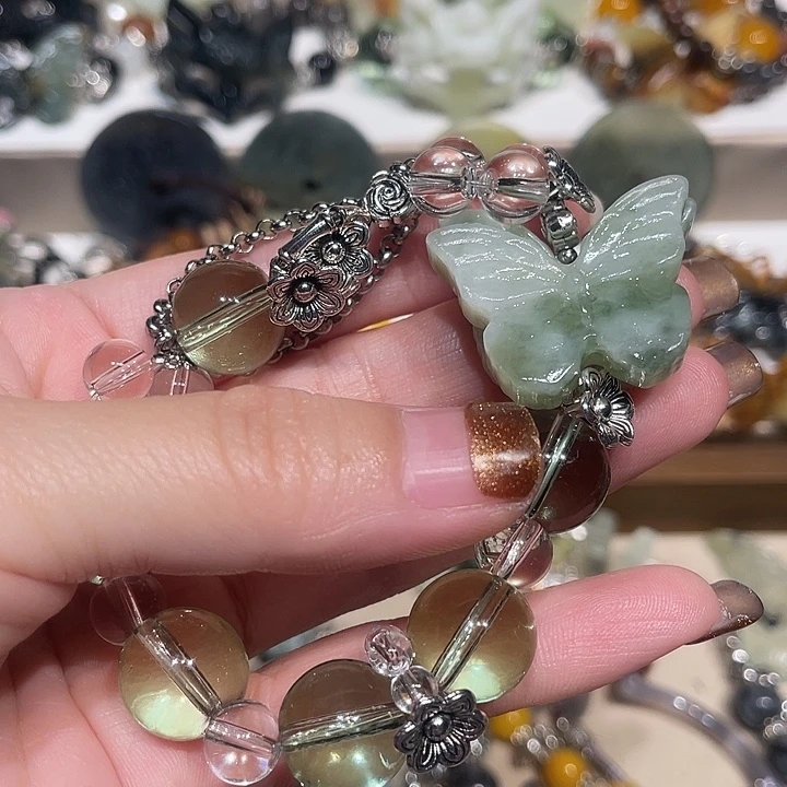 蛇纹石玉合金颈饰